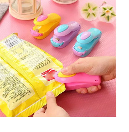 Mini Sealer Small Household Plastic Sealer Snack Moisture-Proof Sealer Portable Plastic Bag Sealer