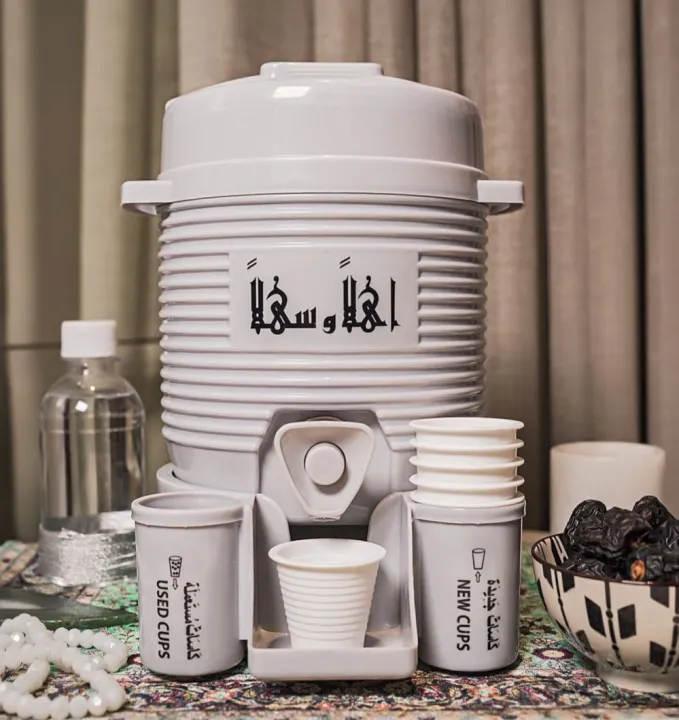 ZAMZAM COOLER 2 LITRES PLASTIC BODY HANDY COOLER TRAVEL COOLER