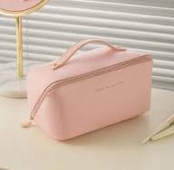 Lazy Cosmetics Pouch