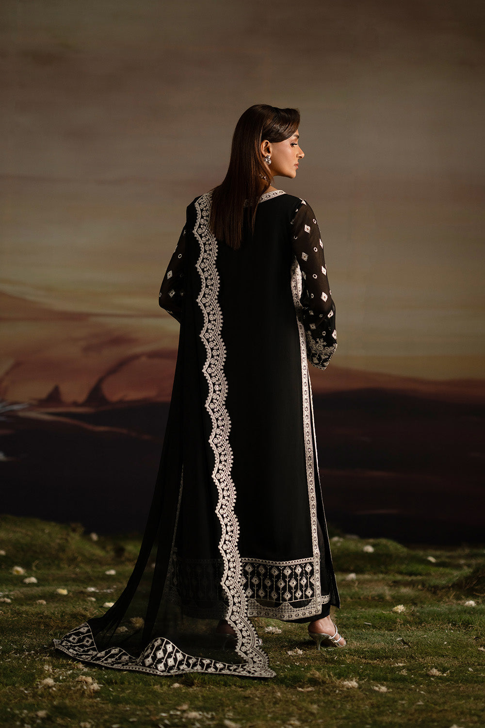 INBHA | Black Embroidered Chiffon & Organza Unstitched 3-Piece Suit | FWU5708